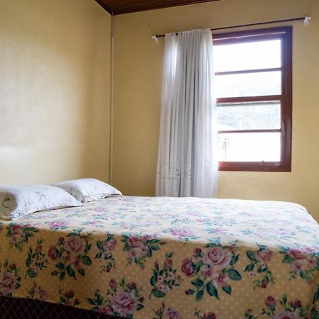 Hostel Raiz Da Serra Urubici Luaran gambar